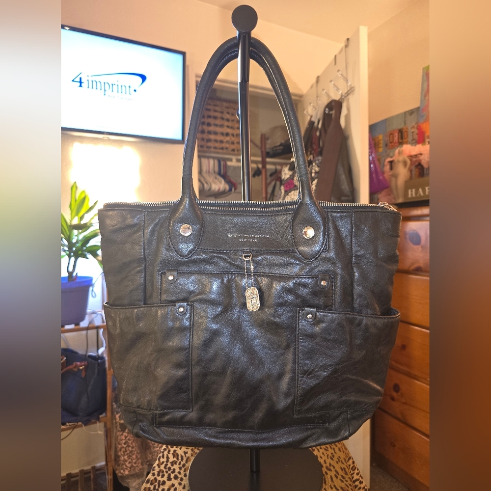🪙 Marc By Marc Jacobs Black Preppy Leather Hayley Tote Bag